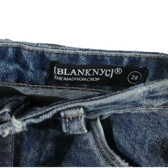 NWT Blanknyc The Madison Crop Destroyed Denim Jean Size 28 - Picture 3 of 7